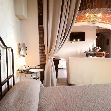 Teresa Al Belvedere Rooms&holidayapartments Camere&appartamenti * Castellinaldo